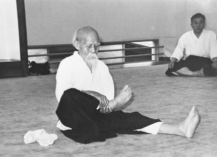 Aikido, Morihei Ueshiba beim Warmup