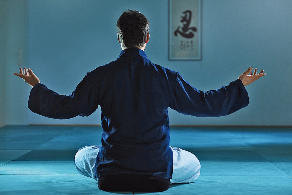 Qigong-Haltung im Sitzen, Stilles Qigong