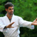 Cetin mit Qigong-Bewegung